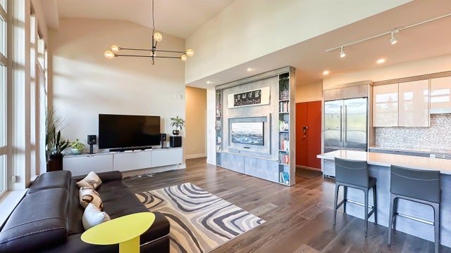 3602 Aldercrest Drive 506, North Vancouver