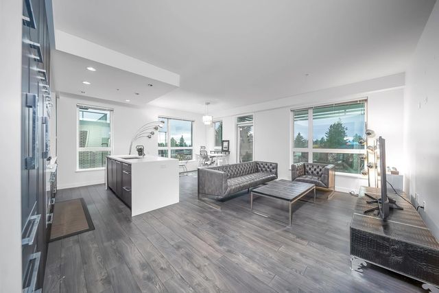 6677 Cambie Street 505, Vancouver