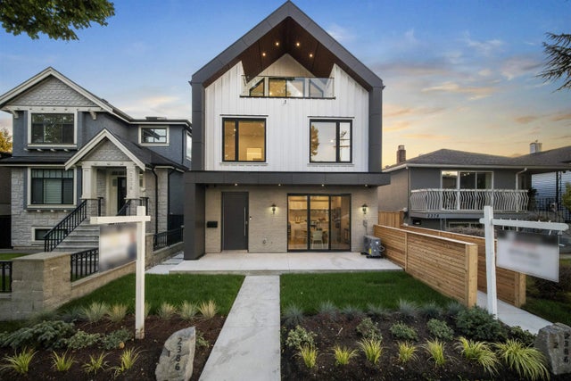 2386 E 45th Avenue 1, Vancouver