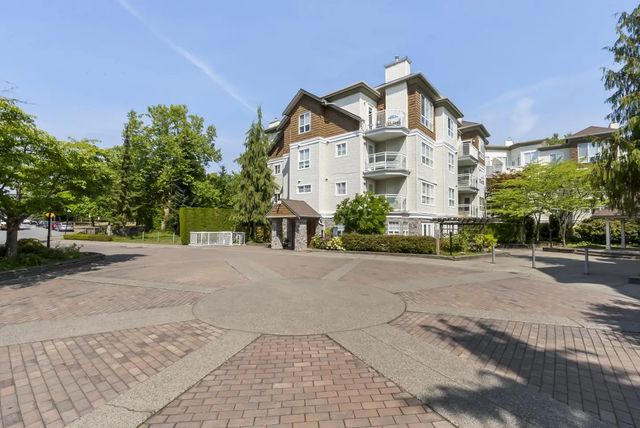 10188 155th Street 407, Surrey