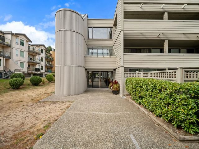 15272 19 Avenue 208, Surrey