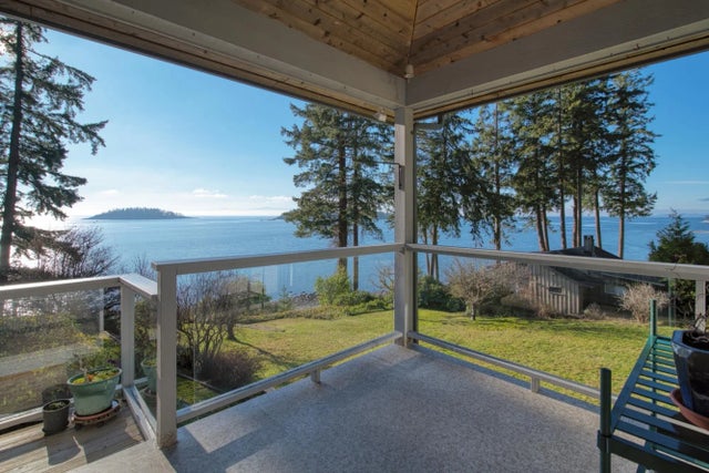 6417 Sunshine Coast Highway, Sechelt