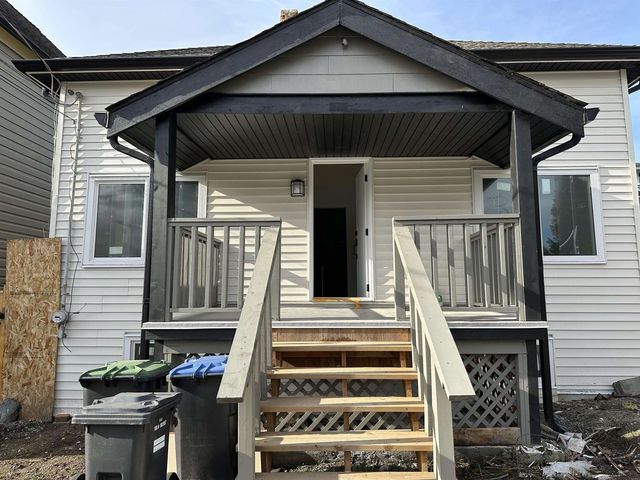 805 Milton Street, New Westminster