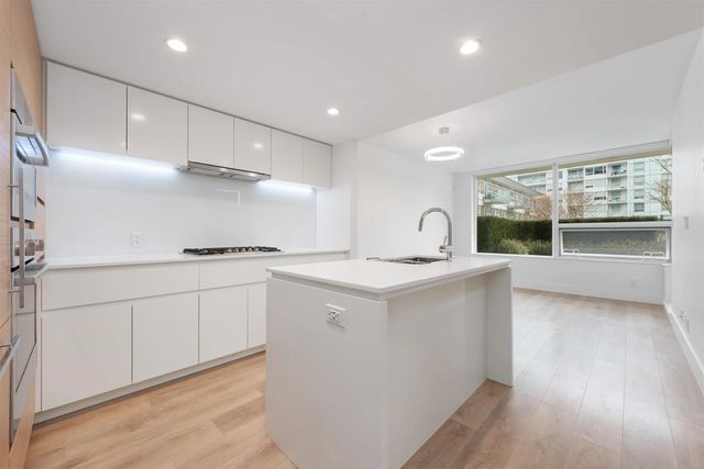 6900 Pearson Way 404, Richmond