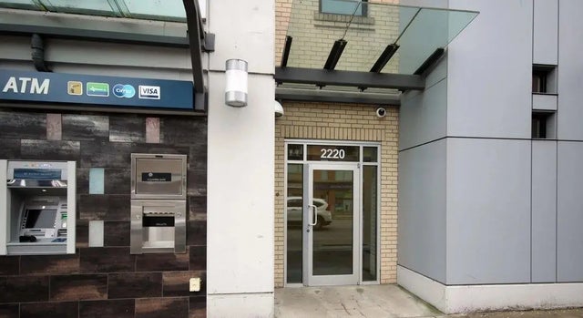 2220 W Broadway 303, Vancouver