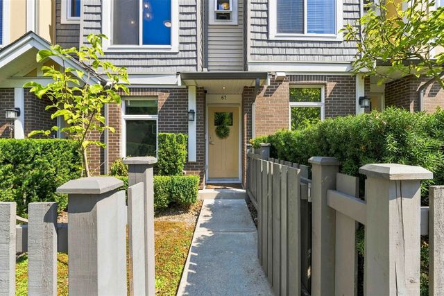 9718 161a Street 67, Surrey