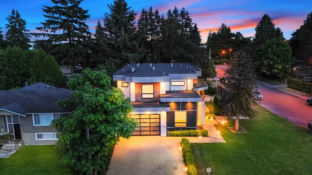 1440 Maple Street, White Rock