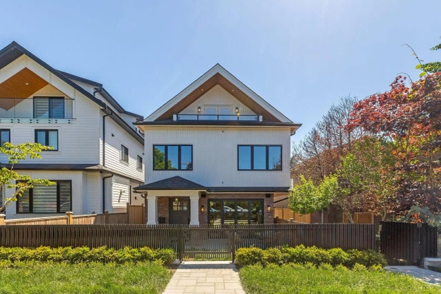 2244 E 11th Avenue #1, Vancouver