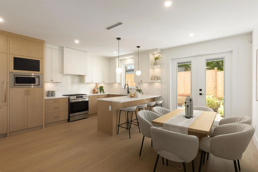 6525 Dufferin Avenue 4, Burnaby