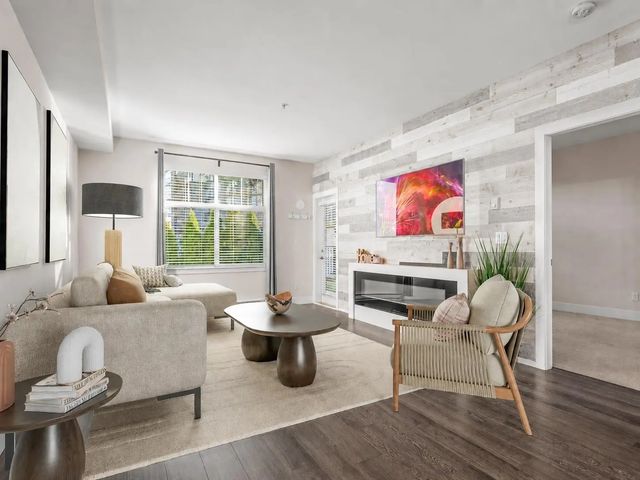 14605 Mcdougall Drive 101, Surrey