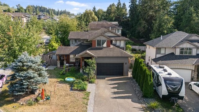 24760 Kimola Drive, Maple Ridge