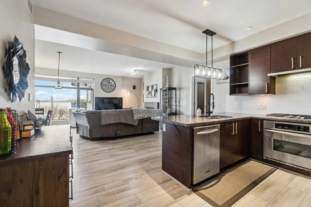 14300 Riverport Way 201, Richmond