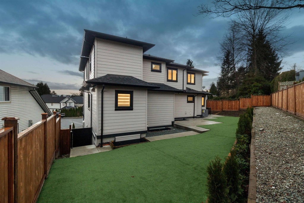 2289 Cape Horn, Coquitlam
