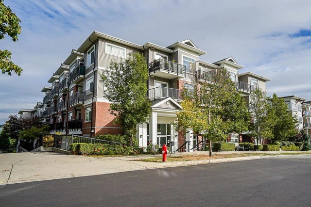 6480 195a Street 316, Surrey