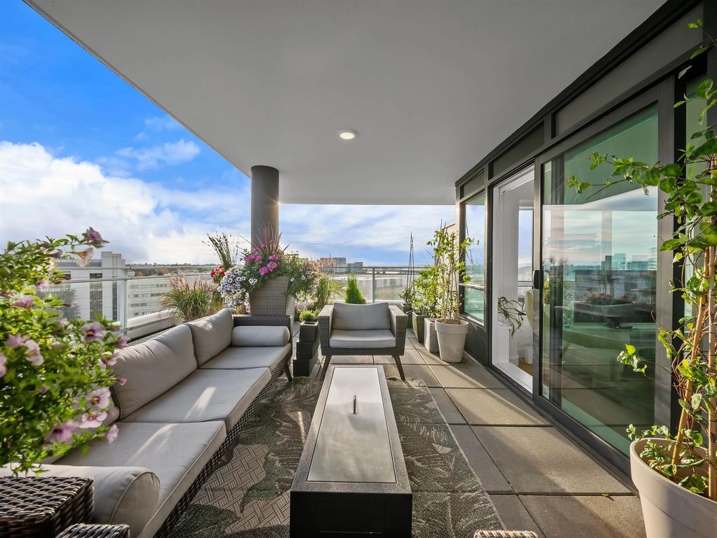 5766 Gilbert Road 1102, Richmond