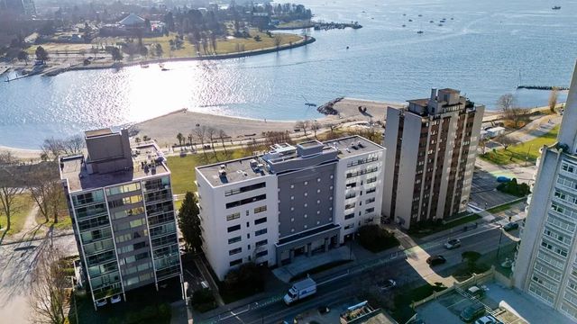 1233 Beach Avenue 304, Vancouver