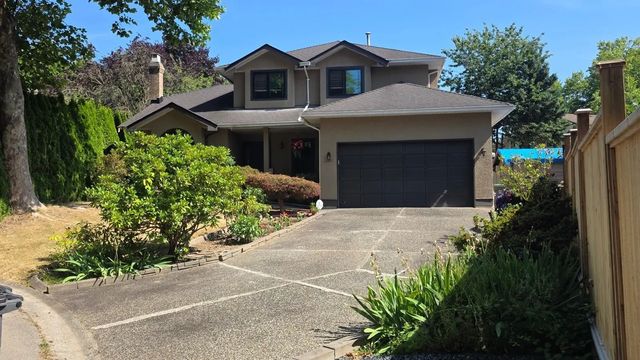 14166 84b Avenue, Surrey