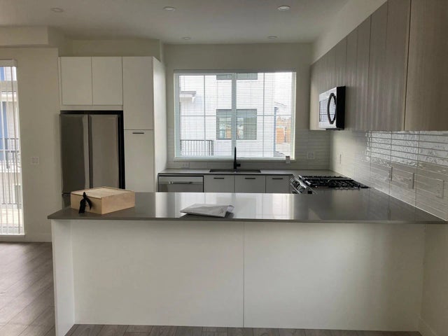 488 Furness Street 139, New Westminster