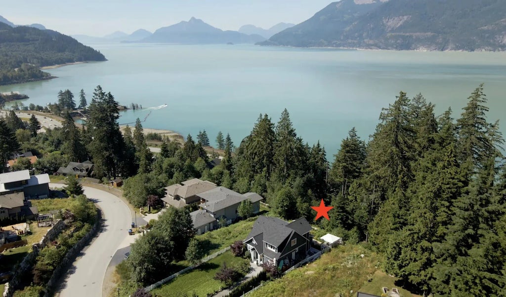 679 Copper Drive, Britannia Beach