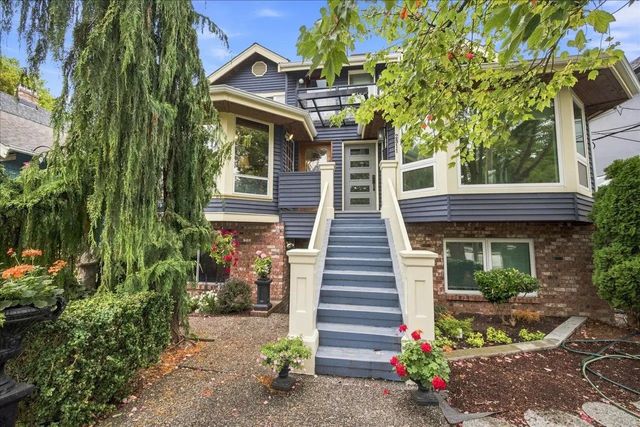2813 W 3rd Avenue, Vancouver