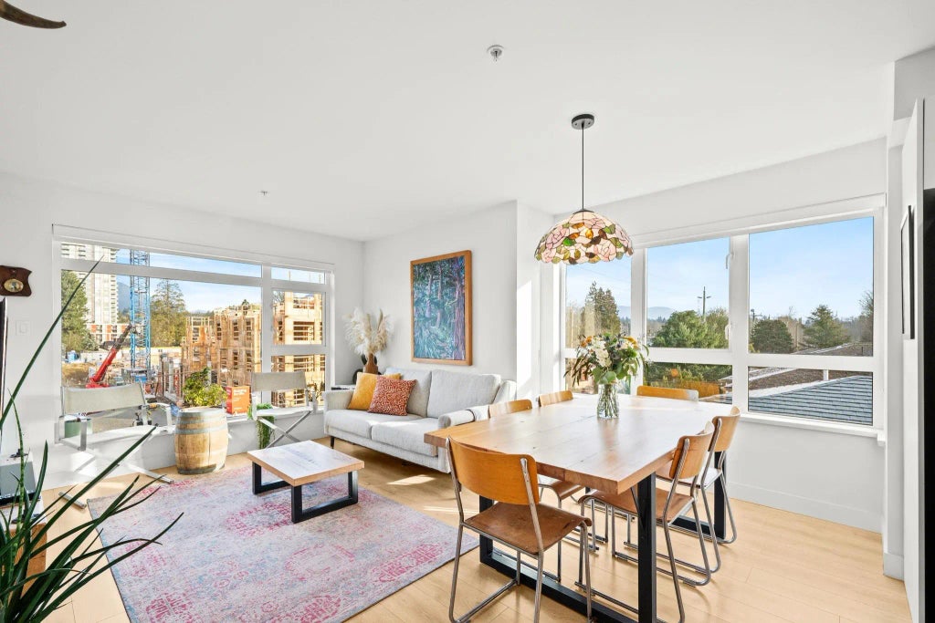 1519 Crown Street 303, North Vancouver