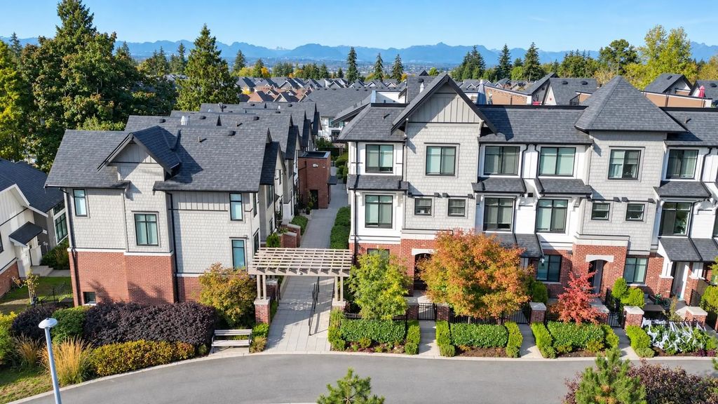 16528 24a Avenue 203, Surrey