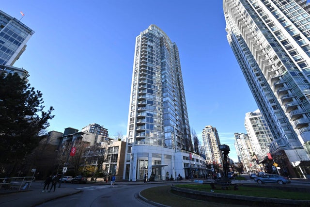 1201 Marinaside Crescent 2002, Vancouver