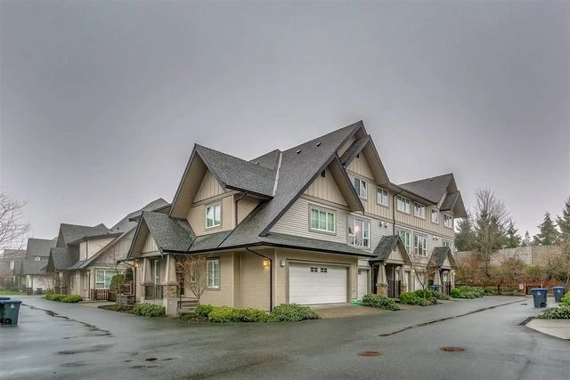 2501 161a Street 211, Surrey