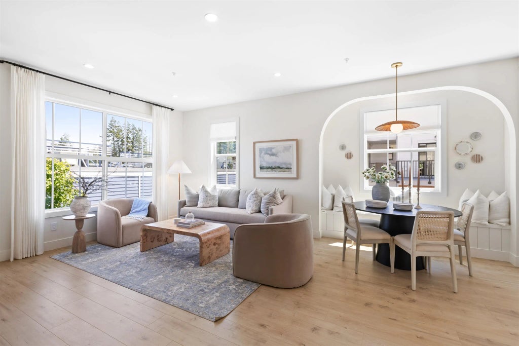 20329 80 Avenue 32, Langley