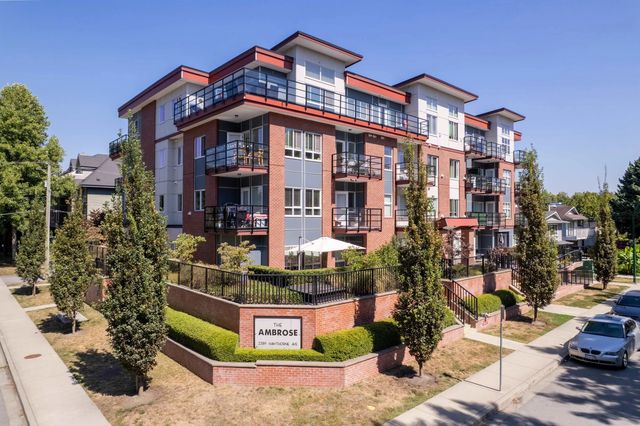 2389 Hawthorne Avenue 401, Port Coquitlam