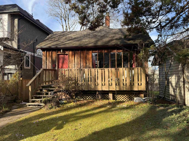 3813 W 15th Avenue, Vancouver