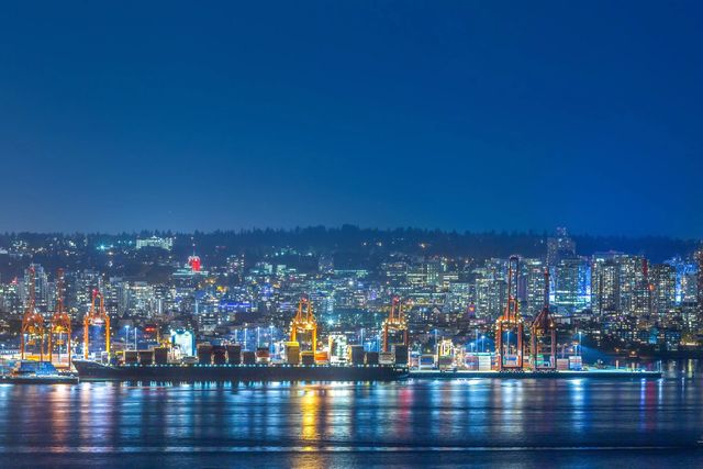 125 E 14th Street 2301, North Vancouver