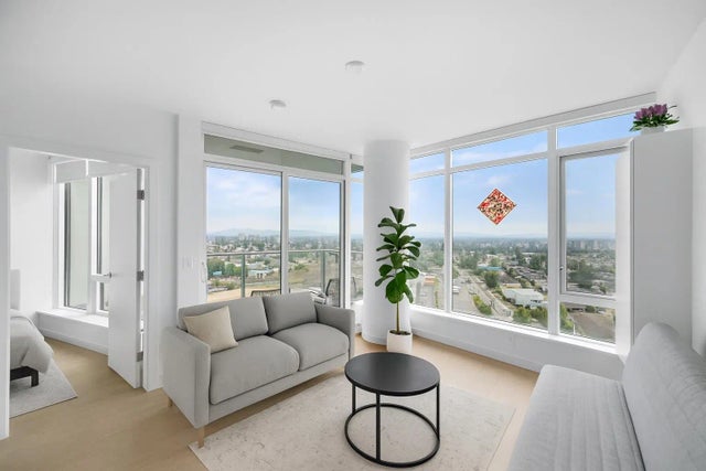 7769 Park Crescent 2107, Burnaby