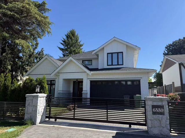 6559 Azure Road, Richmond