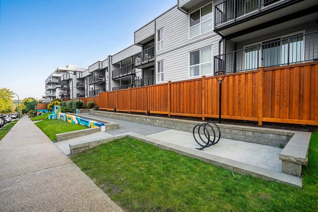 808 E 8th Avenue 103, Vancouver