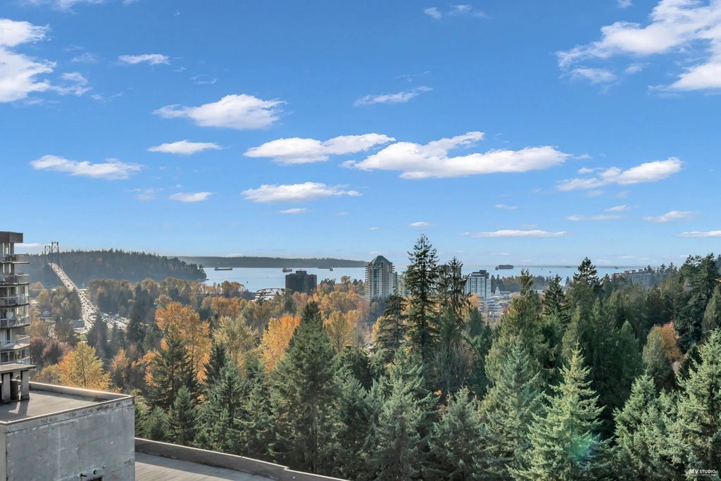 2016 Fullerton Avenue 1812, North Vancouver