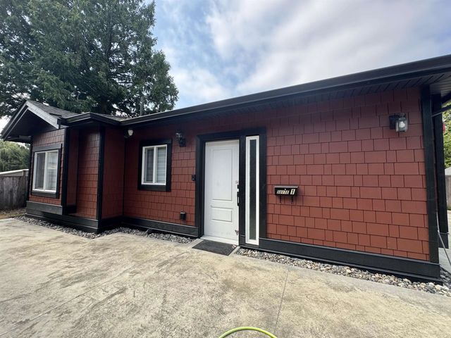 11901 Gee St Coach House, Maple Ridge