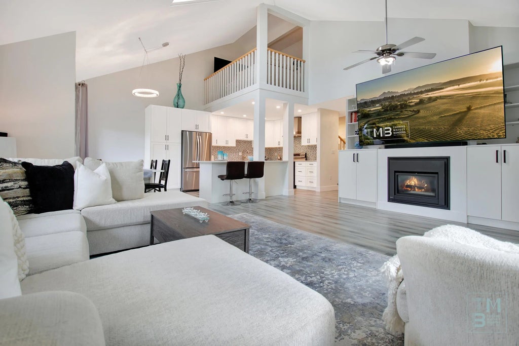 19721 64 Avenue 213, Langley