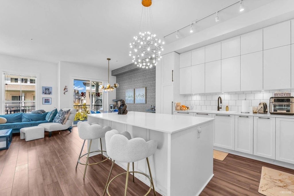 4638 Orca Way 105, Tsawwassen