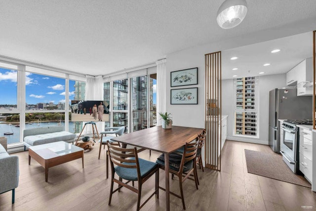 1408 Strathmore Mews 1802, Vancouver