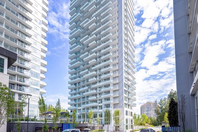 13768 100 Avenue 909, Surrey