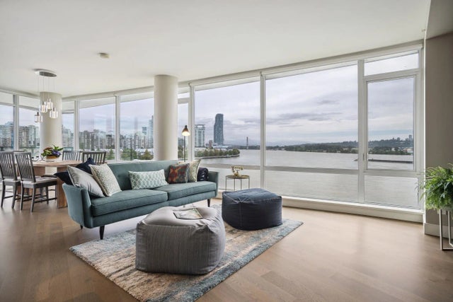 210 Salter Street 705, New Westminster