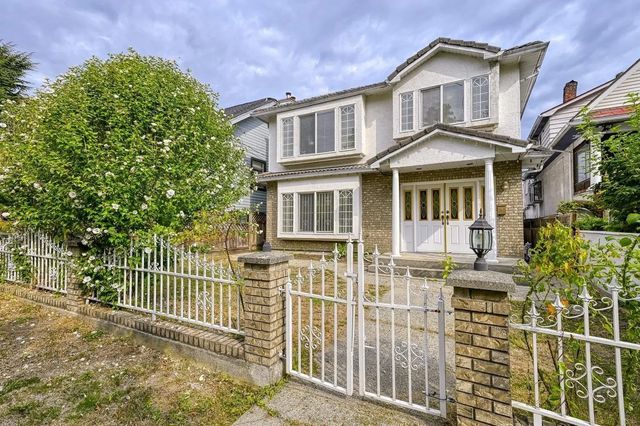3315 Charles Street, Vancouver