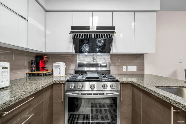 6733 Buswell Street 509, Richmond