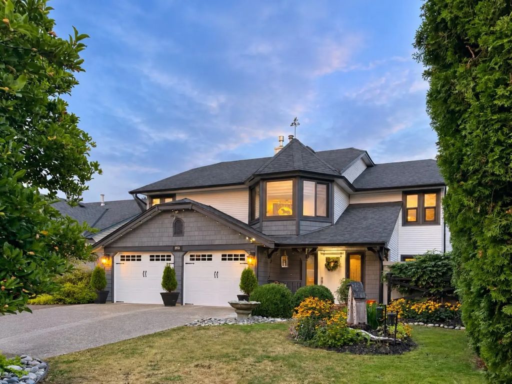 8998 203b Street, Langley
