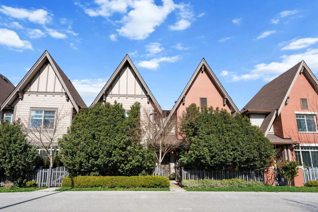 16447 24 Avenue, Surrey