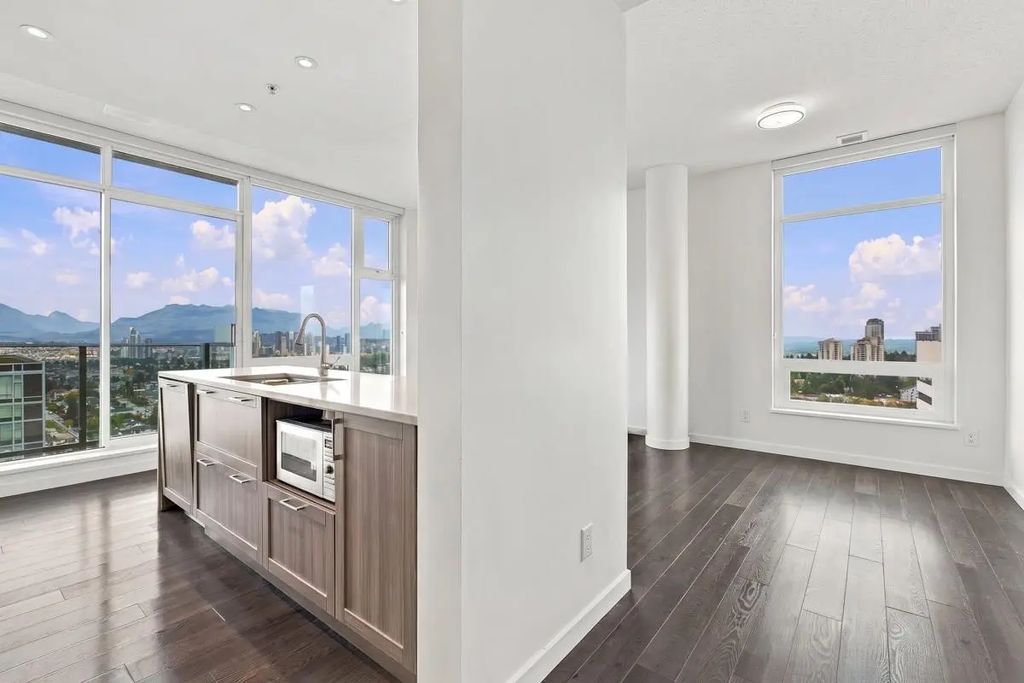 5665 Boundary Road 3602, Burnaby