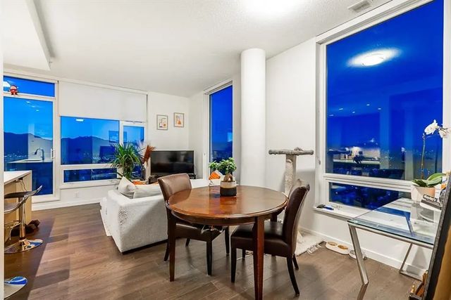 5665 Boundary Road 3602, Burnaby