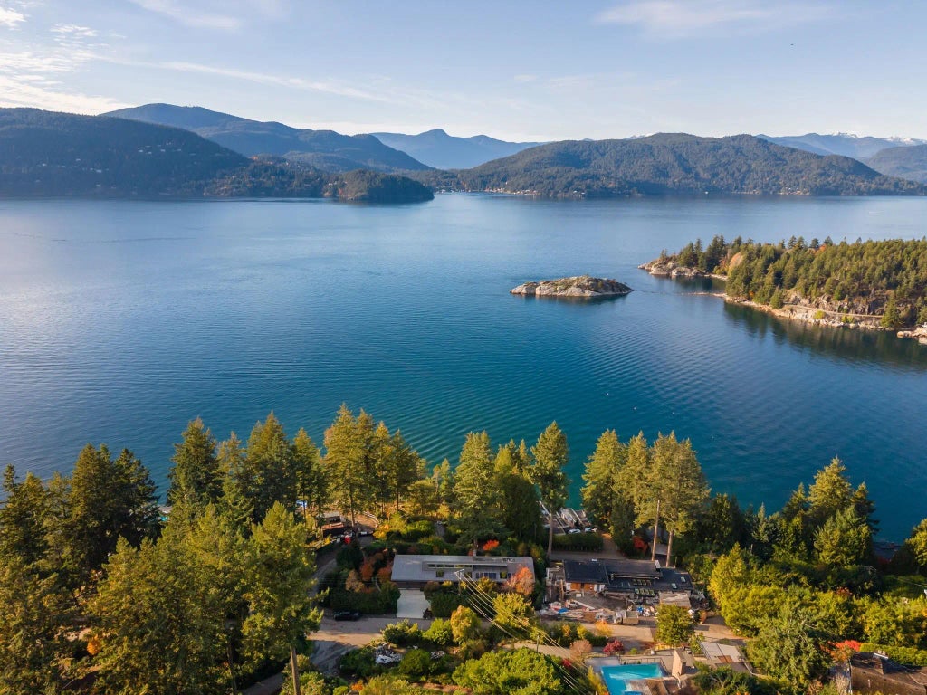 6237 St.georges Crescent, West Vancouver