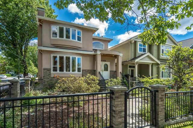 2304 Garden Drive, Vancouver
